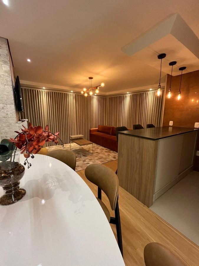 Apartamento Espetacular, 2 Suites, A 30M Da Rua Coberta Gramado Exterior foto