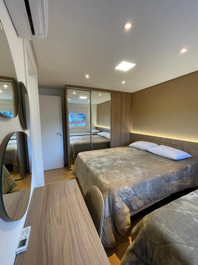 Apartamento Espetacular, 2 Suites, A 30M Da Rua Coberta Gramado Exterior foto